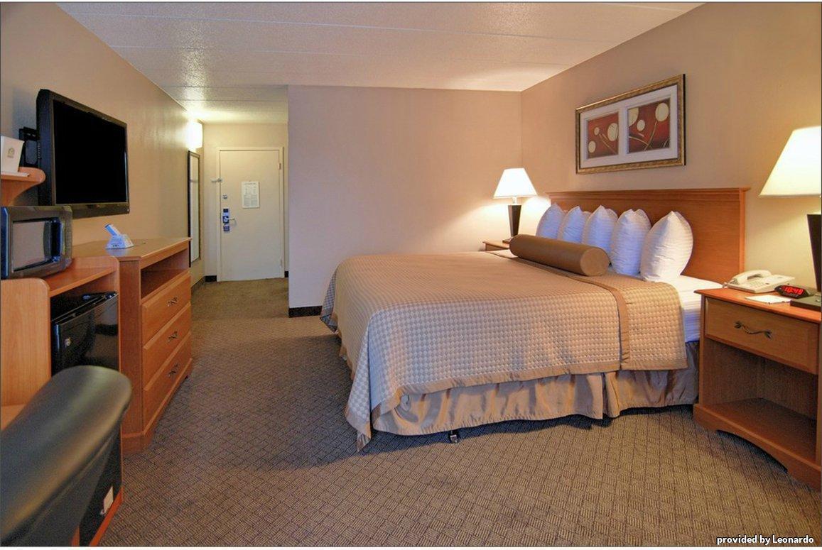 Best Western Crossroads Of The Bluffs Council Bluffs Exteriér fotografie