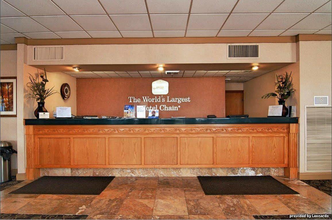 Best Western Crossroads Of The Bluffs Council Bluffs Exteriér fotografie