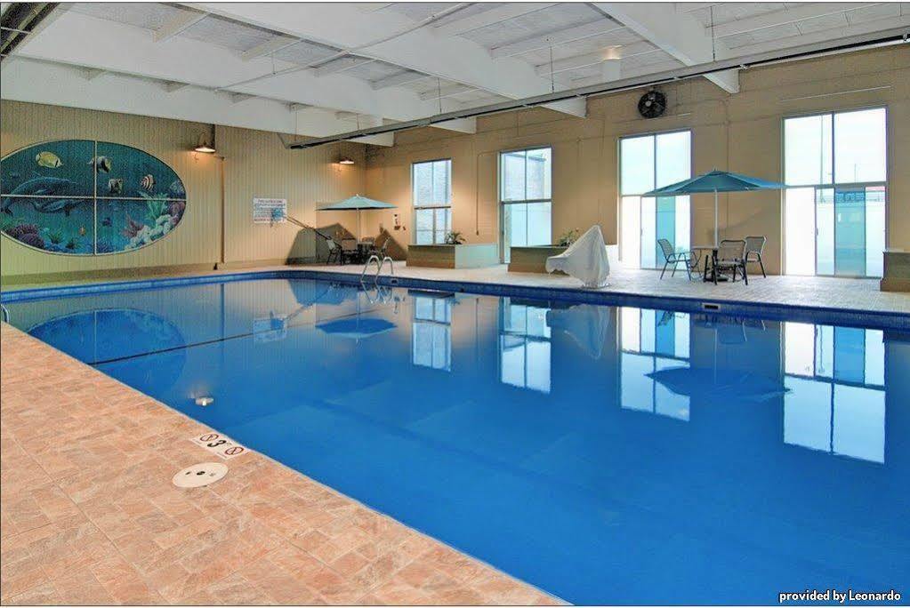 Best Western Crossroads Of The Bluffs Council Bluffs Exteriér fotografie
